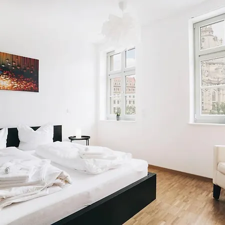 Dill Apartments Frauenkirchenblick Dresden I Апартаменты *