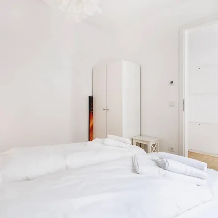 Dill Apartments Frauenkirchenblick Dresden I Апартаменты Дрезден