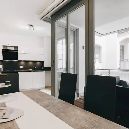 Dill Apartments Frauenkirchenblick Dresden I شقة *